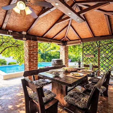 Casa Sole Beheizter Pool By Interhome Holiday home